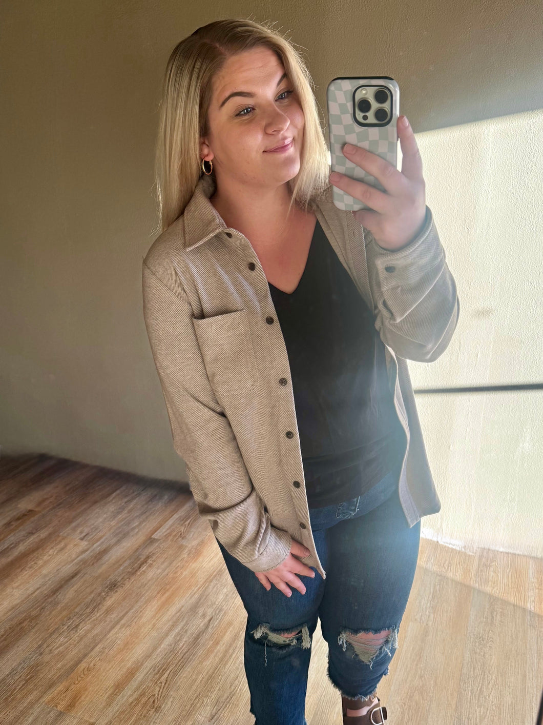 TARYN TAUPE SHACKET