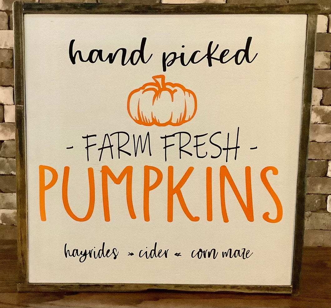 HAND PICKED PUMPKIN SIGN