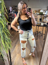 Load image into Gallery viewer, KANCAN BECCA PAPERBAG MOM JEANS
