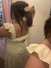Load image into Gallery viewer, DAISY DAYDREAM MIDI DRESS
