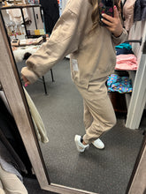 Load image into Gallery viewer, RISEN SAND JOGGER PANTS
