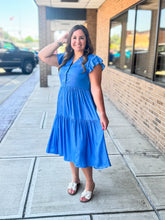 Load image into Gallery viewer, TIERED FLUTTER SLEEVE CHAMBRAY MIDI DRESS
