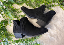 Load image into Gallery viewer, PIERRE DUMAS MAY BLACK BOOTIE
