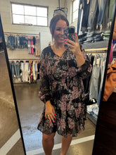 Load image into Gallery viewer, BLACK FLORAL DRESS
