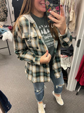 Load image into Gallery viewer, GREEN PLAID SHACKET WITH HOOD
