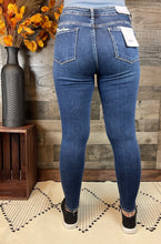 Load image into Gallery viewer, VERVET AMBER MID-RISE SKINNY
