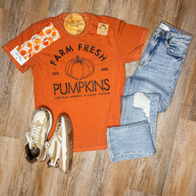 Load image into Gallery viewer, FARM FRESH PUMPKINS GRAPHIC TEE
