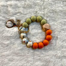 Load image into Gallery viewer, FANCY SILICONE KEYRING
