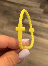 Load image into Gallery viewer, CROSS BRACELET
