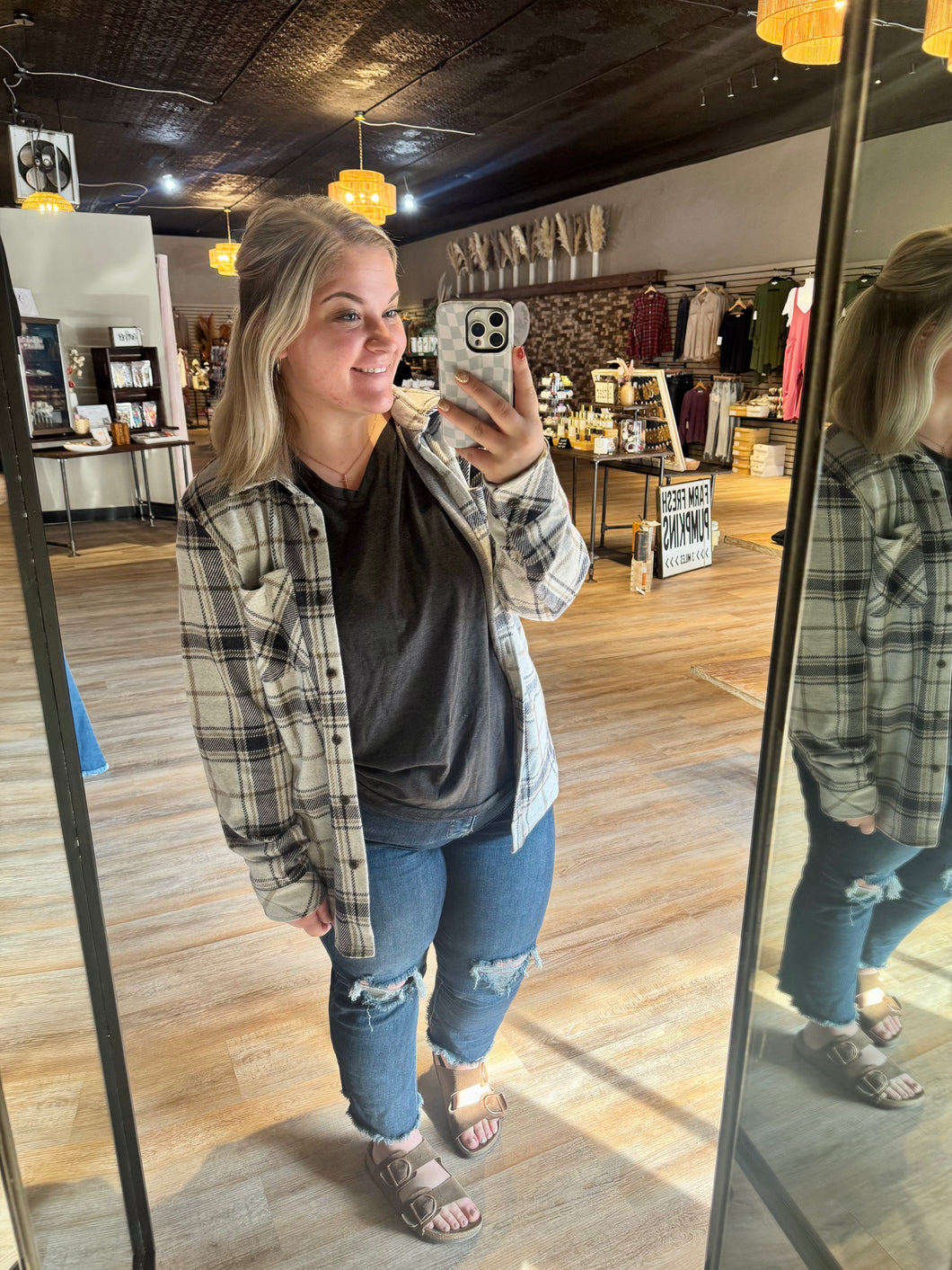 AVERY PLAID SHACKET