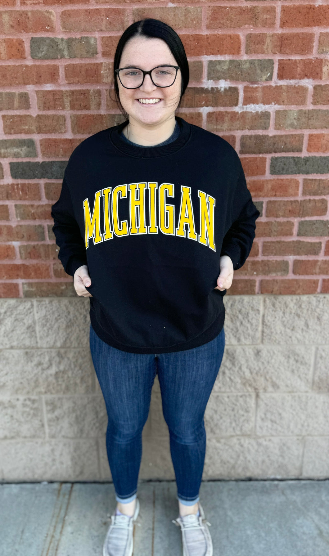MICHIGAN BLACK CREWNECK