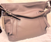 Load image into Gallery viewer, SIDE ZIP POCKET TOTE BAG
