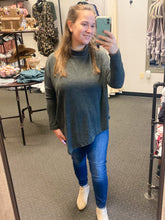 Load image into Gallery viewer, EUNINA CLARA HIGH RISE SKINNY CROP
