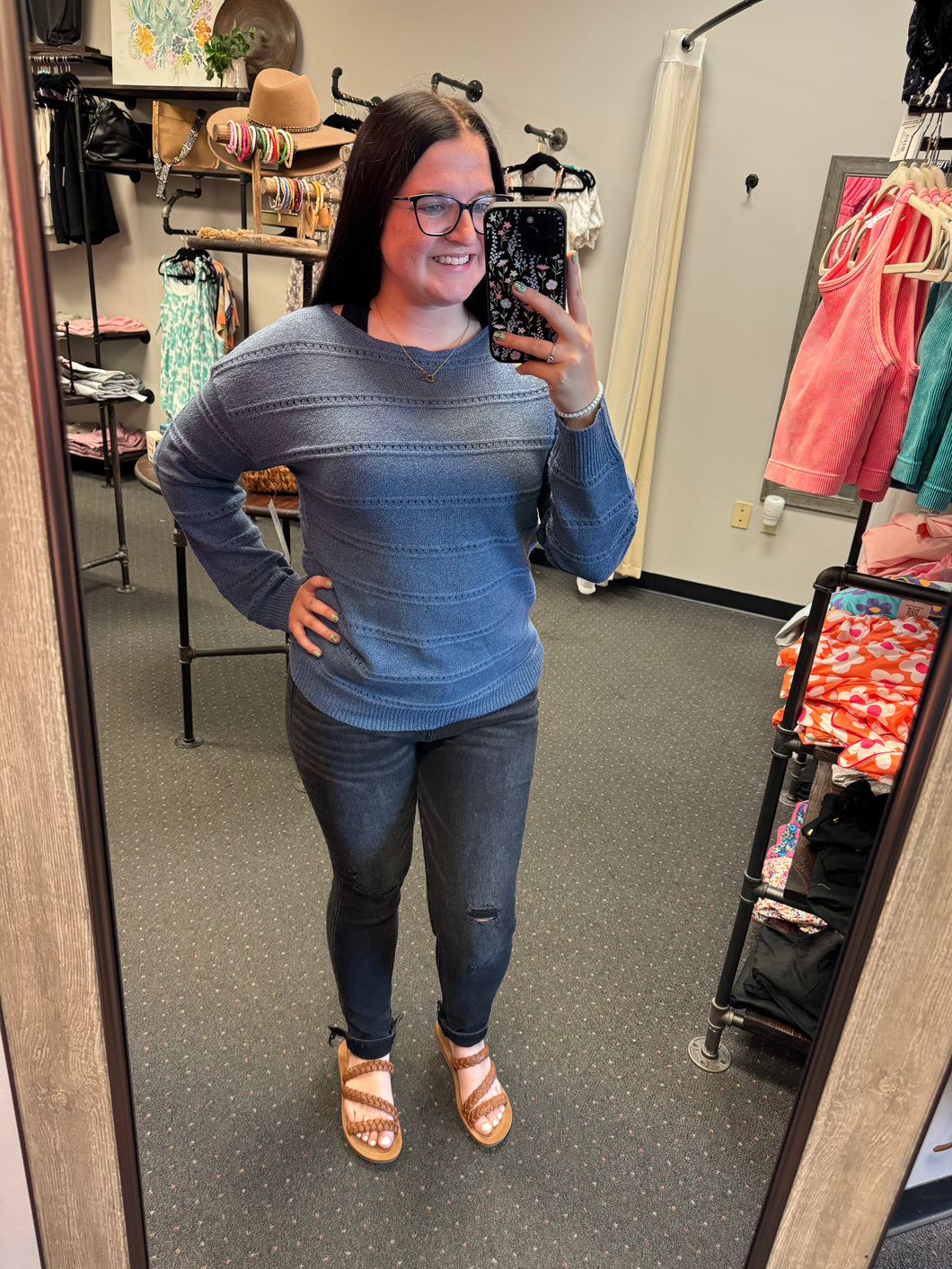 NAVY BLUE KNIT TOP