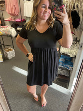 Load image into Gallery viewer, SIMPLE BABYDOLL DRESS

