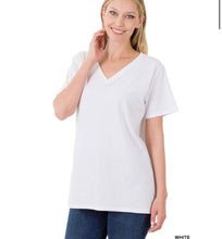 Load image into Gallery viewer, RELAXED BASIC TEE

