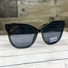 Load image into Gallery viewer, BLUE GEM SUNGLASSES
