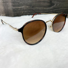 Load image into Gallery viewer, BLUE GEM SUNGLASSES
