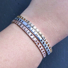 Load image into Gallery viewer, CHAIN LINK CUFF BRACELET
