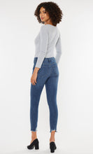 Load image into Gallery viewer, KANCAN LAUREN HIGH RISE ANKLE SKINNY
