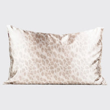 Load image into Gallery viewer, KITSCH STANDARD SIZE SATIN PILLOWCASE
