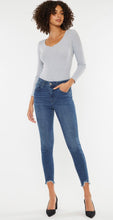Load image into Gallery viewer, KANCAN LAUREN HIGH RISE ANKLE SKINNY
