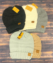 Load image into Gallery viewer, CC SLOUCHY BEANIE
